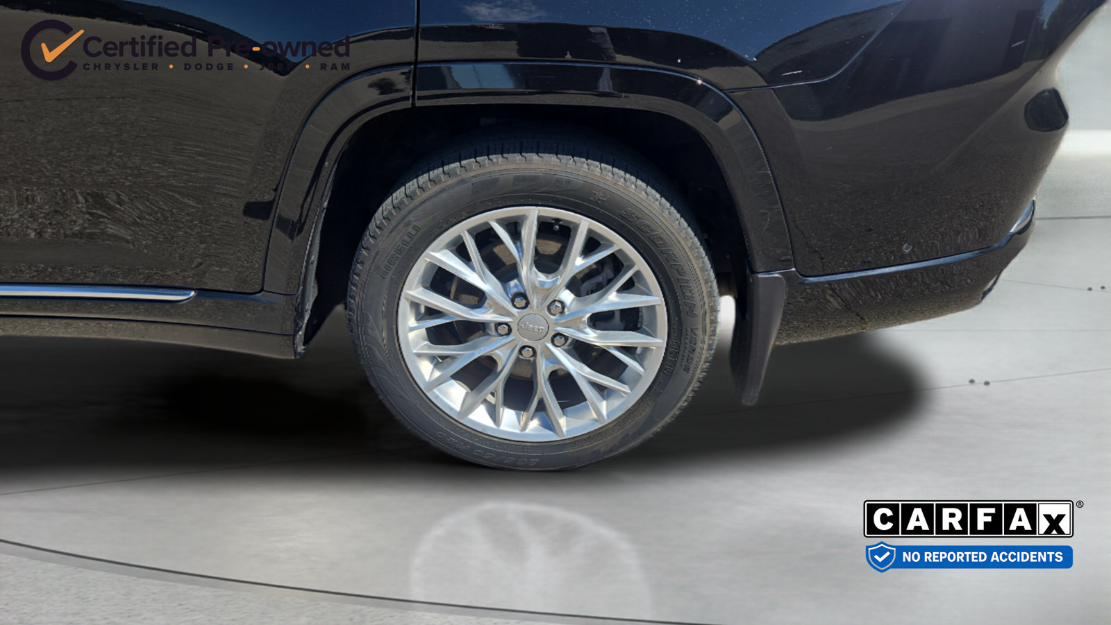 Certified 2021 Jeep Grand Cherokee L Summit w/ Advanced Protech Group IV AWD/4WD image 35