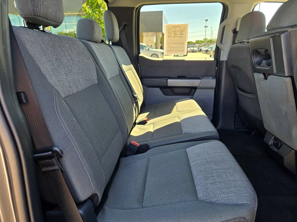 Used 2025 Ford F250 XLT AWD/4WD image 18