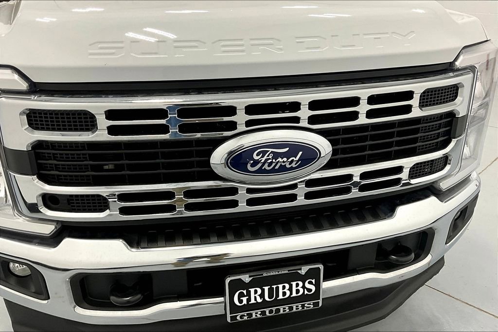 Used 2024 Ford F250 XLT image 38