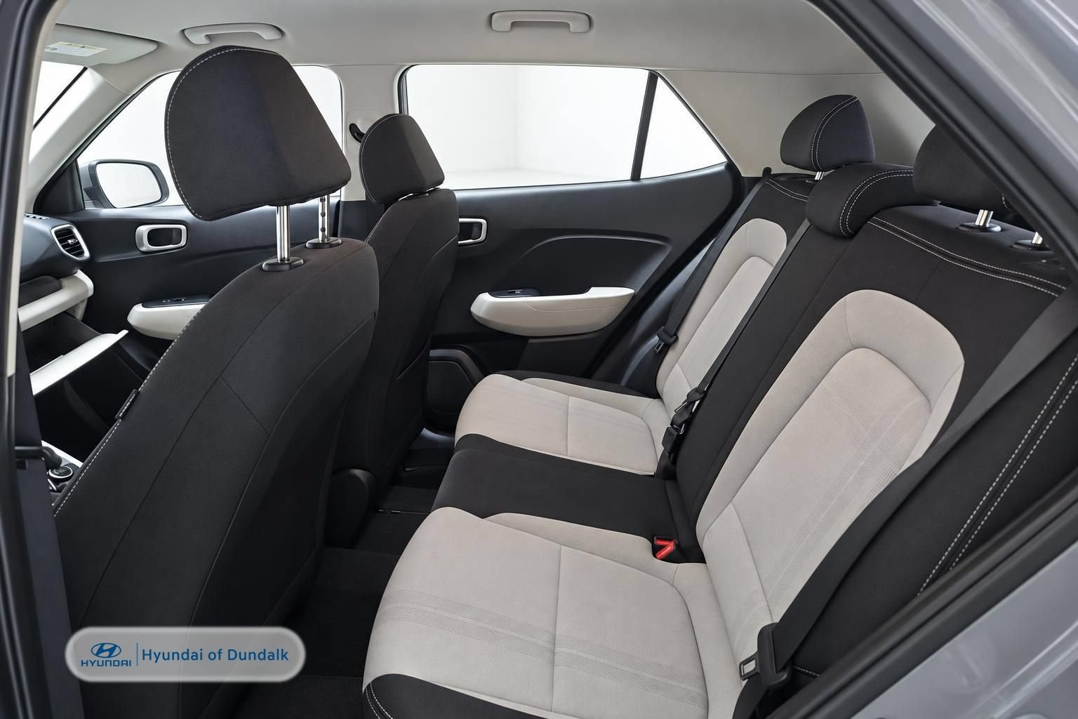 Used 2021 Hyundai Venue SEL w/ Cargo Package FWD image 9