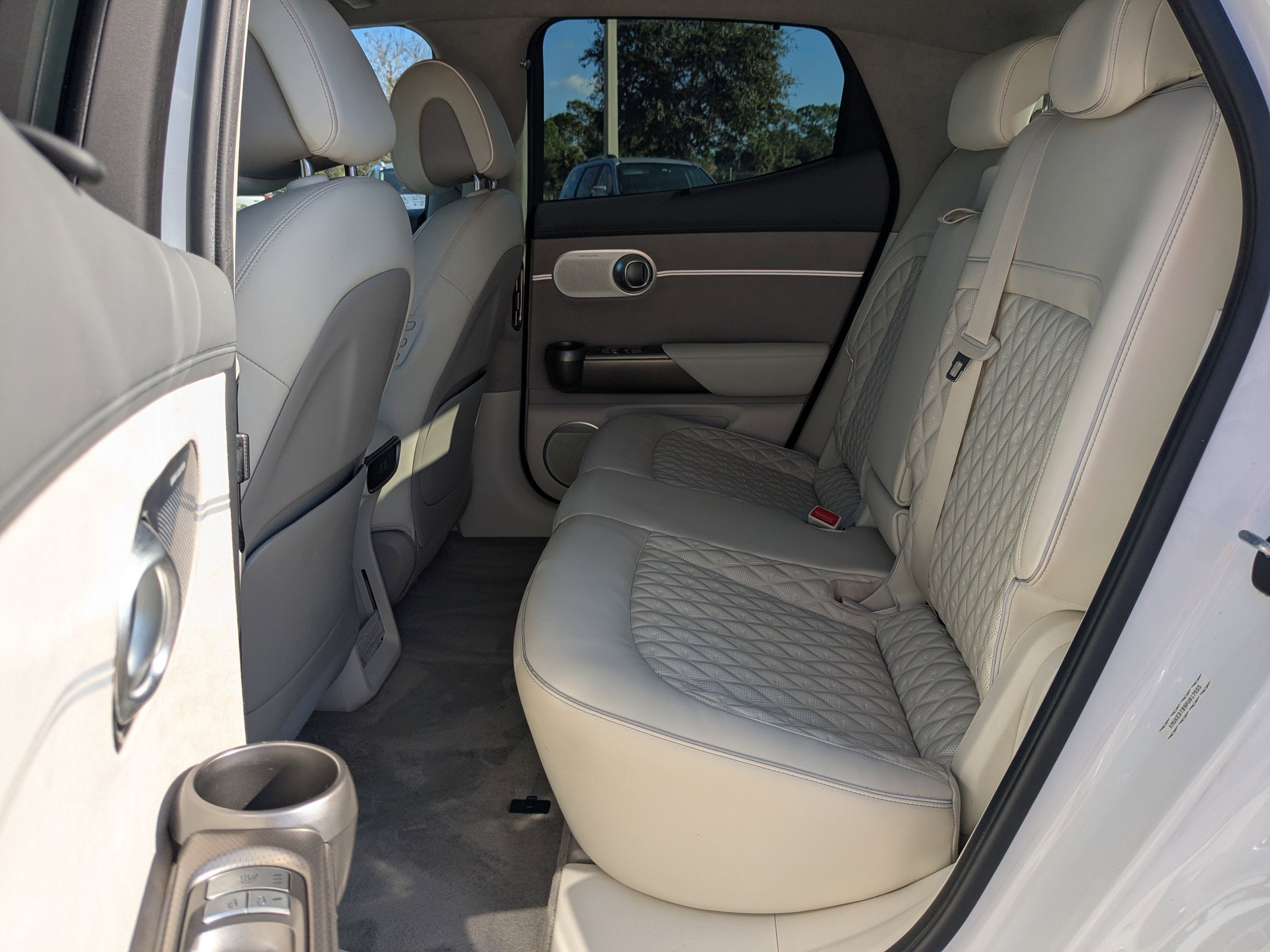 Used 2023 Genesis GV60 Performance image 17