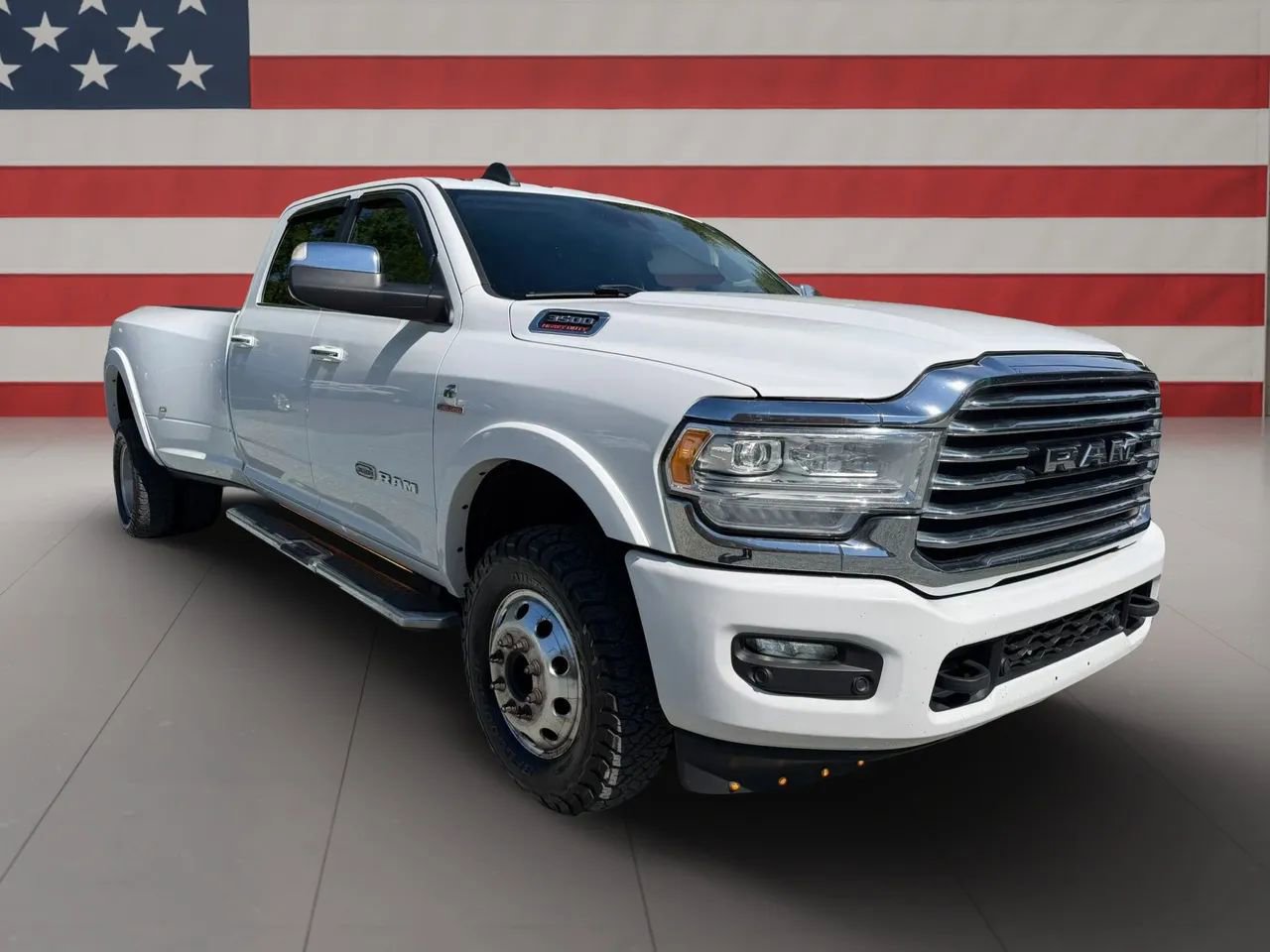 Used 2019 RAM 3500 Limited image 10