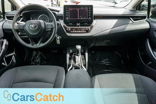 Used 2020 Toyota Corolla LE FWD image 22
