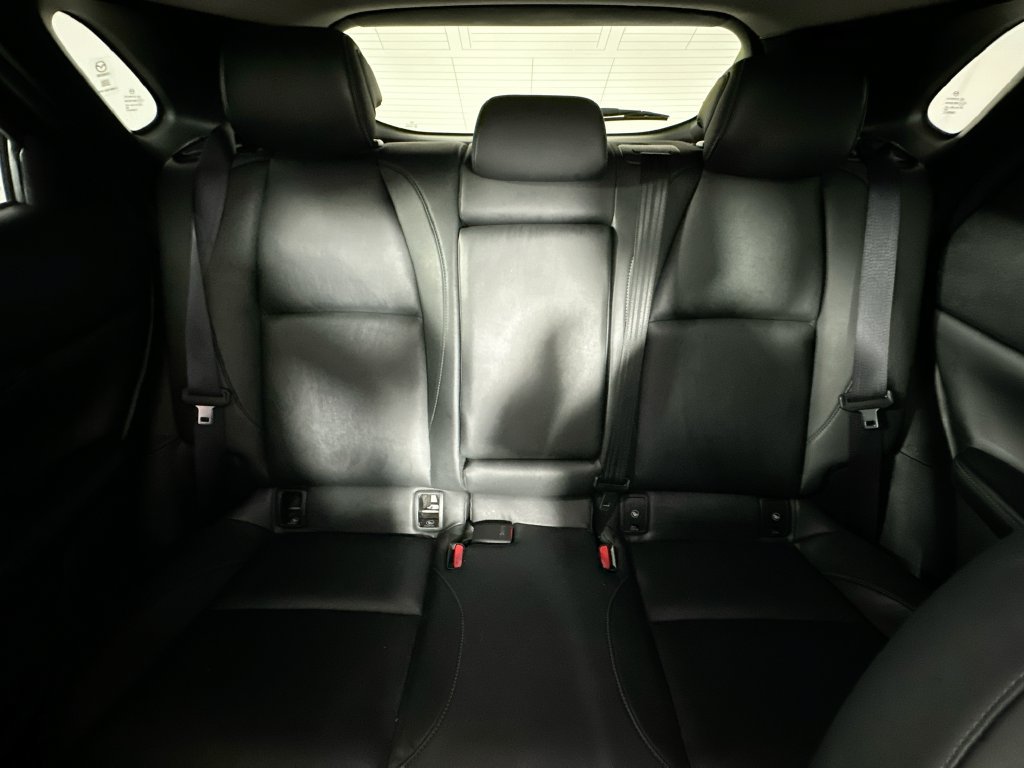 Used 2024 MAZDA CX-30 AWD 2.5 S w/ Preferred Package image 13