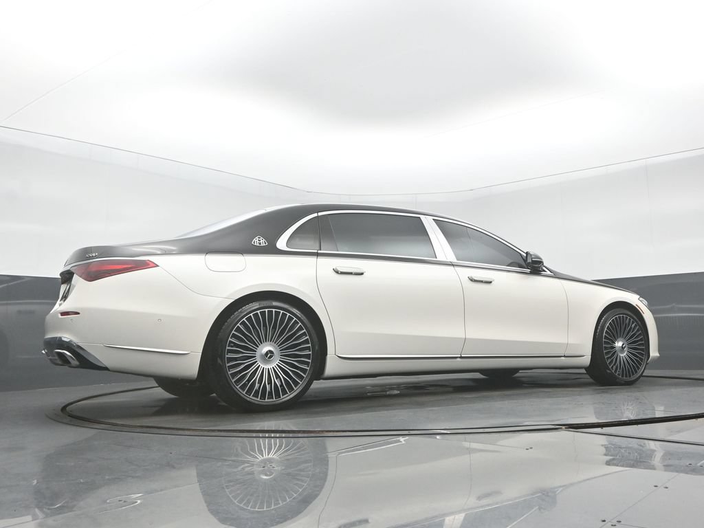 Used 2023 Mercedes-Benz Maybach S 580 4MATIC image 35