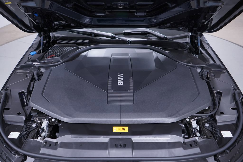 New 2026 BMW i5 eDrive40 w/ M Sport Package image 16