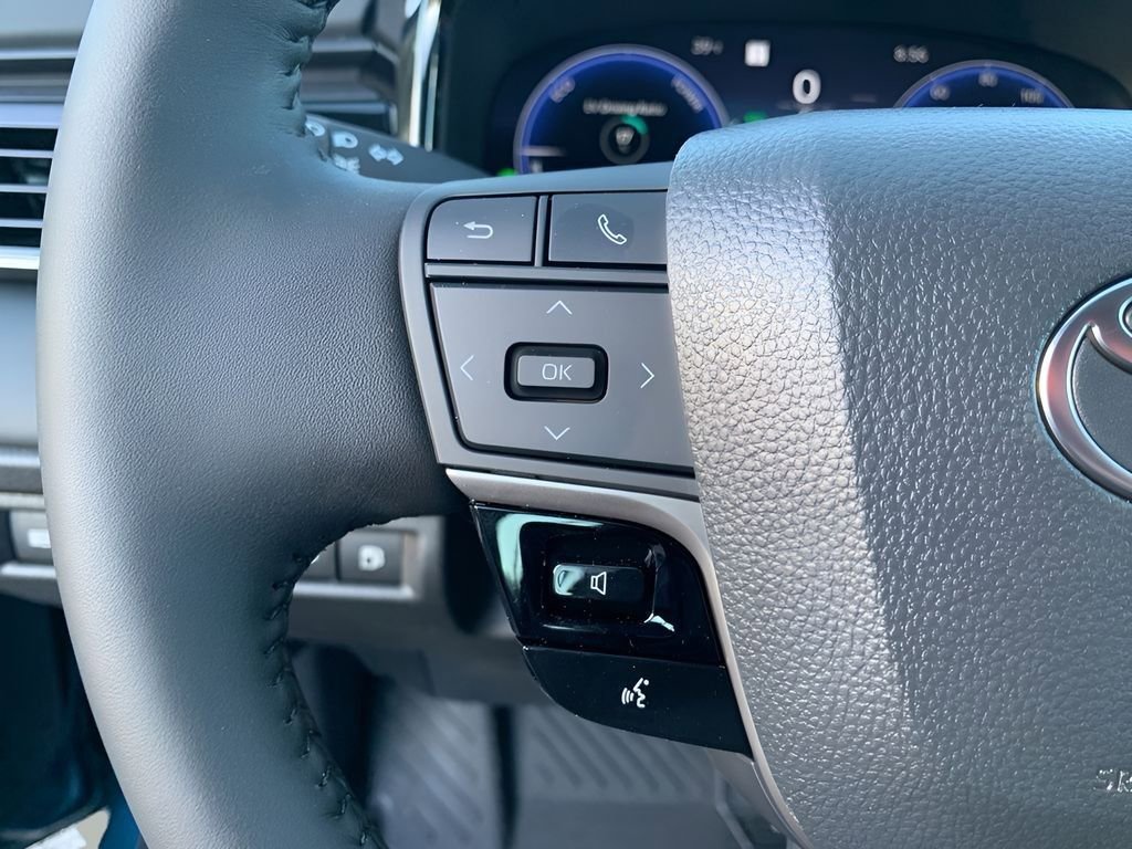 New 2026 Toyota Camry XSE FWD image 25