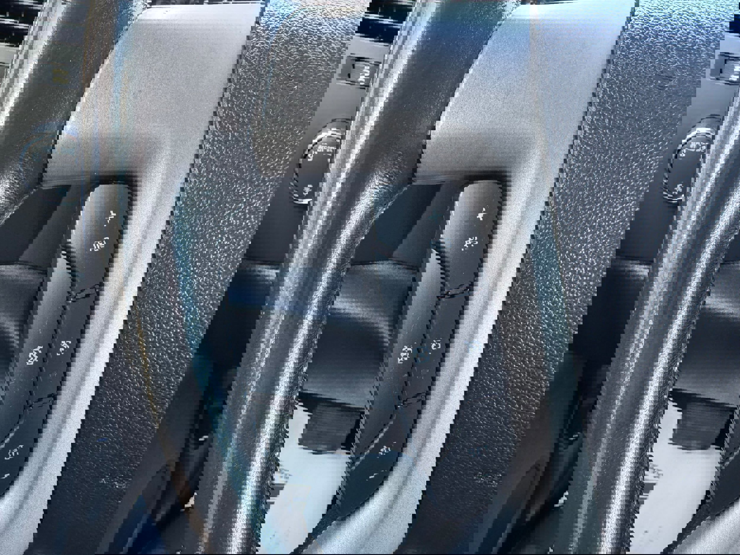 Used 2010 GMC Sierra 1500 SLE w/ Power Pack Plus image 15