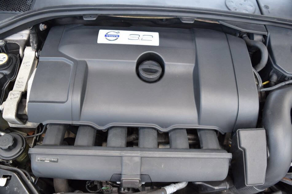 Used 2011 Volvo XC70 3.2 w/ Premium Pkg image 93