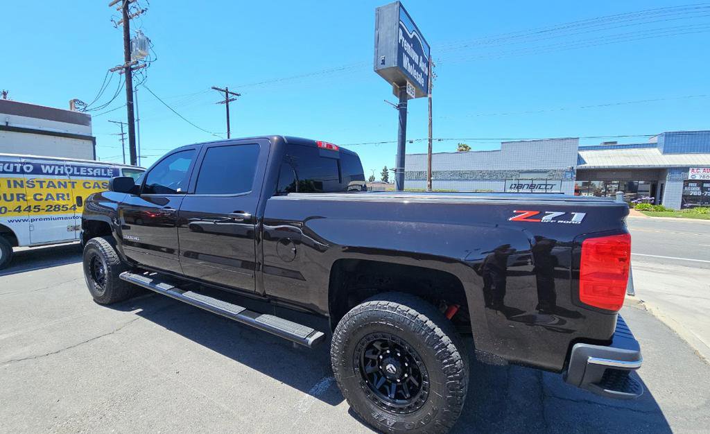 Used 2019 Chevrolet Silverado 2500 LT w/ LT Plus Package AWD/4WD image 6