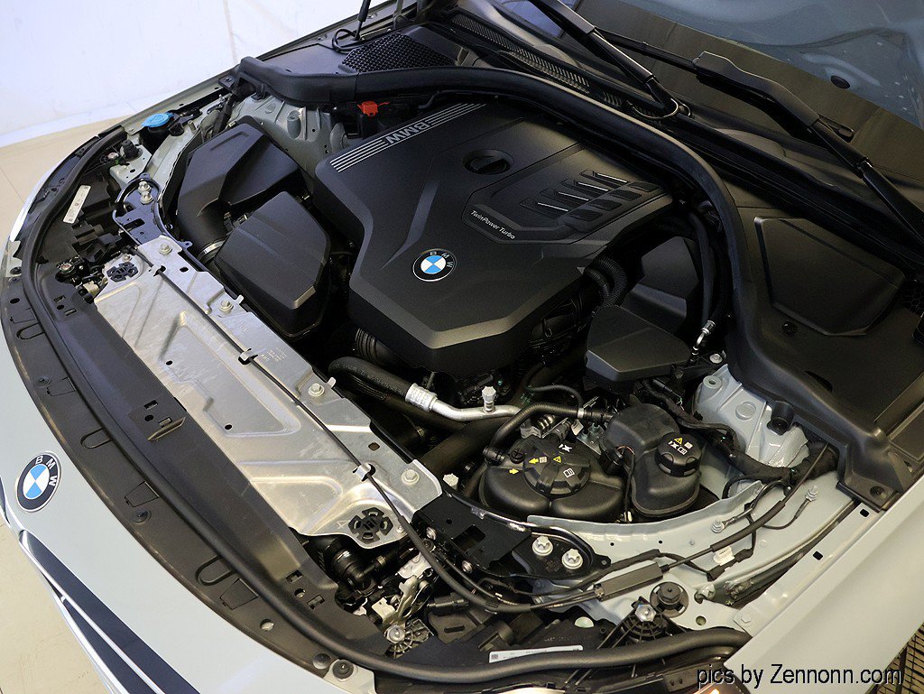 Certified 2025 BMW 230i xDrive Coupe w/ M Sport Package AWD/4WD image 31