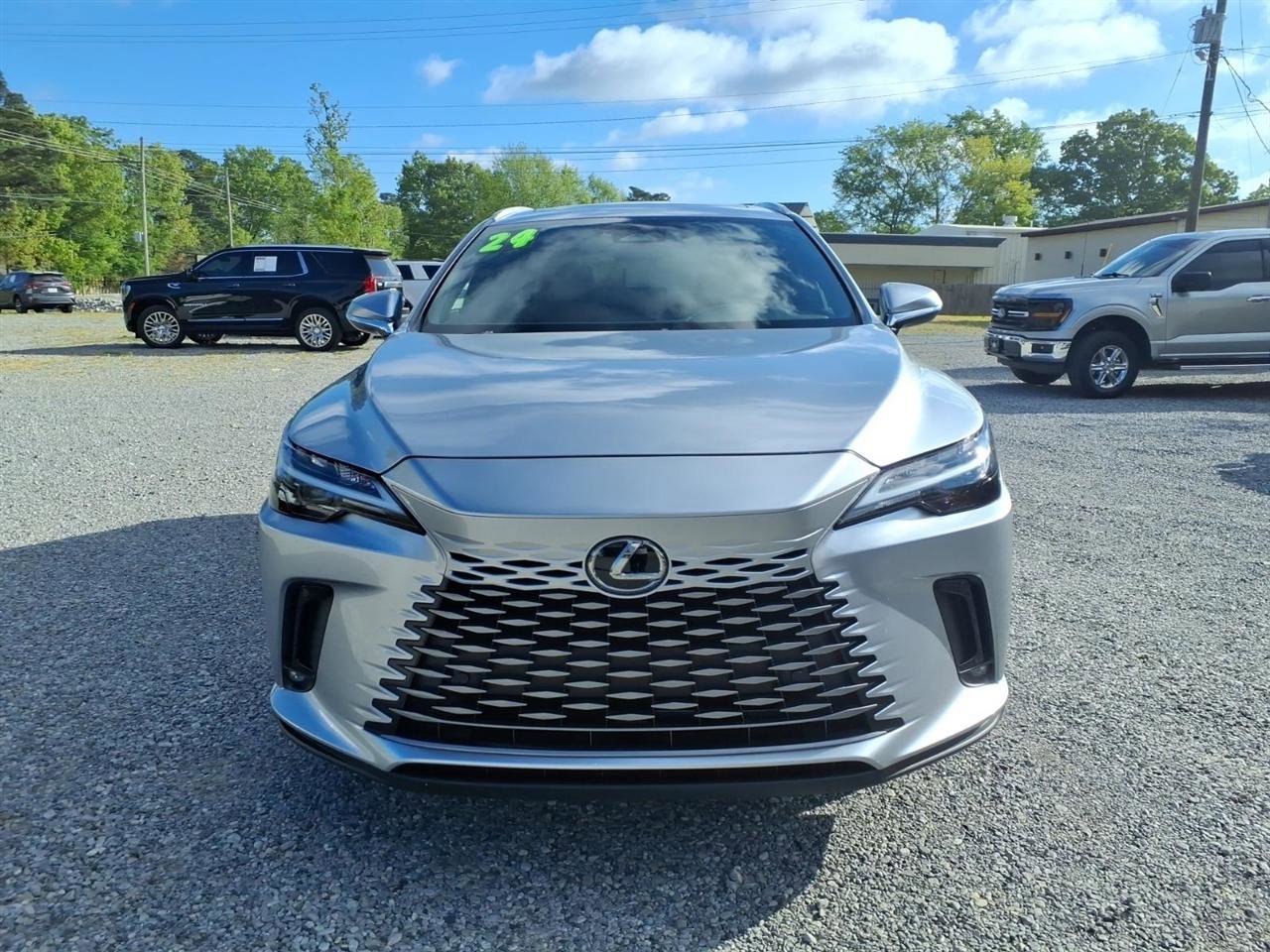 Used 2024 Lexus RX 350 Premium w/ Accessory Package (Z1) image 3