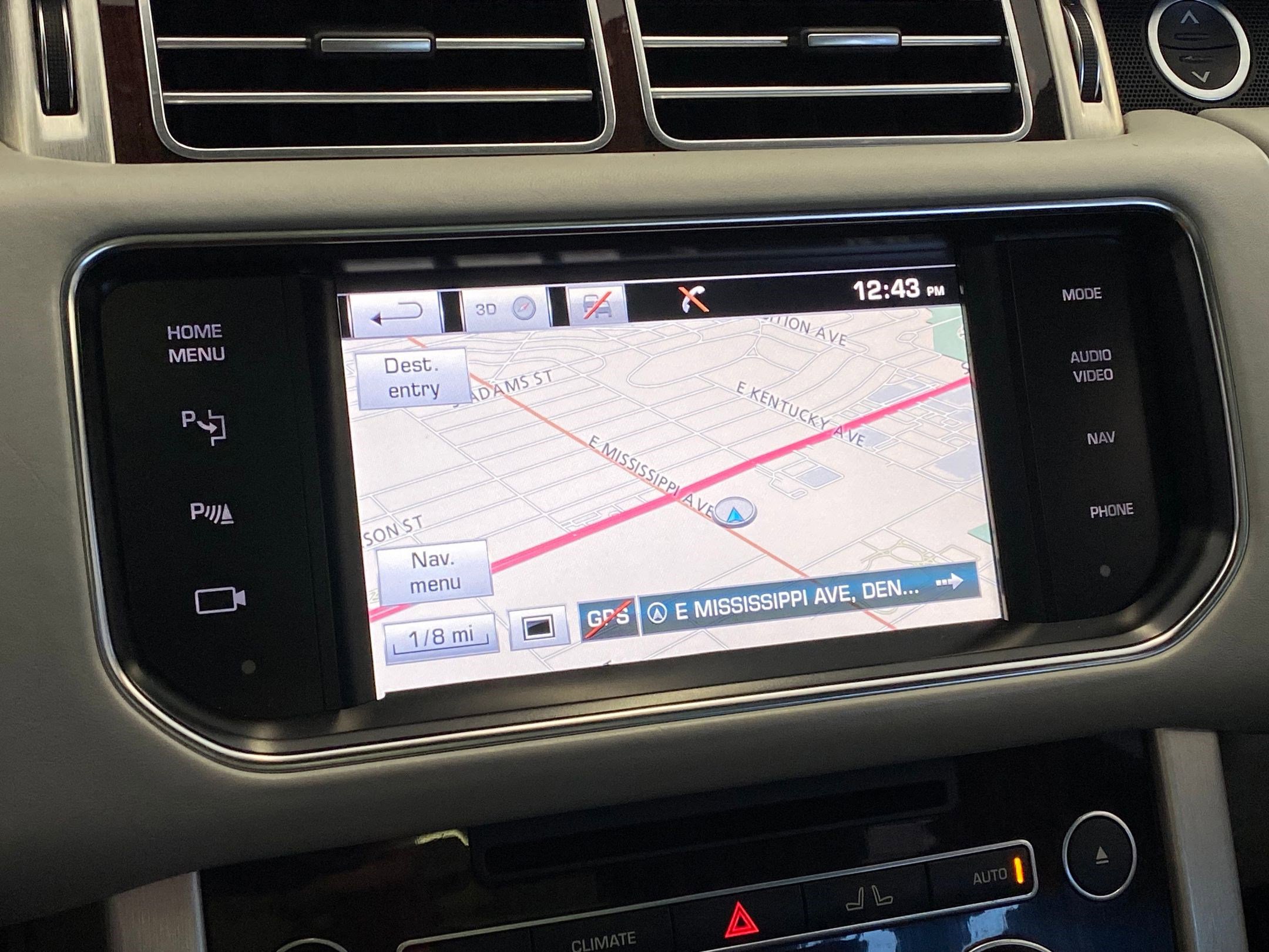 Used 2014 Land Rover Range Rover HSE image 27