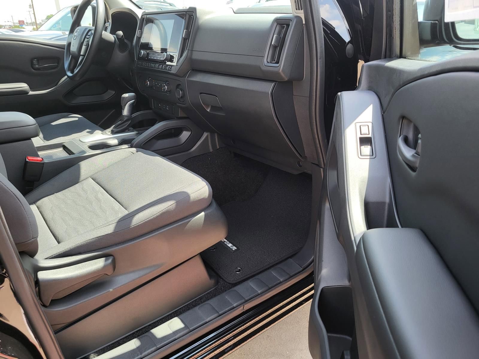 New 2026 Nissan Frontier S image 13