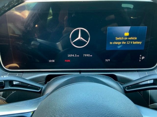 Used 2024 Mercedes-Benz CLE 300 4MATIC Coupe image 24