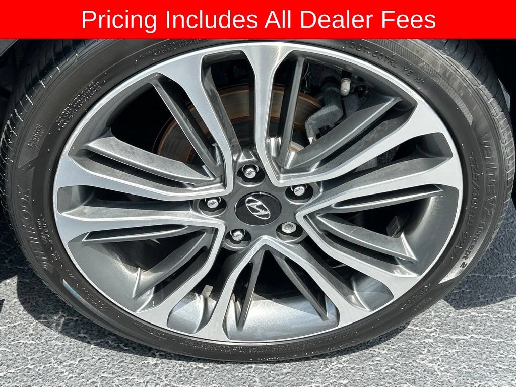 Used 2017 Hyundai Veloster Turbo w/ Tech Package 02 FWD image 24