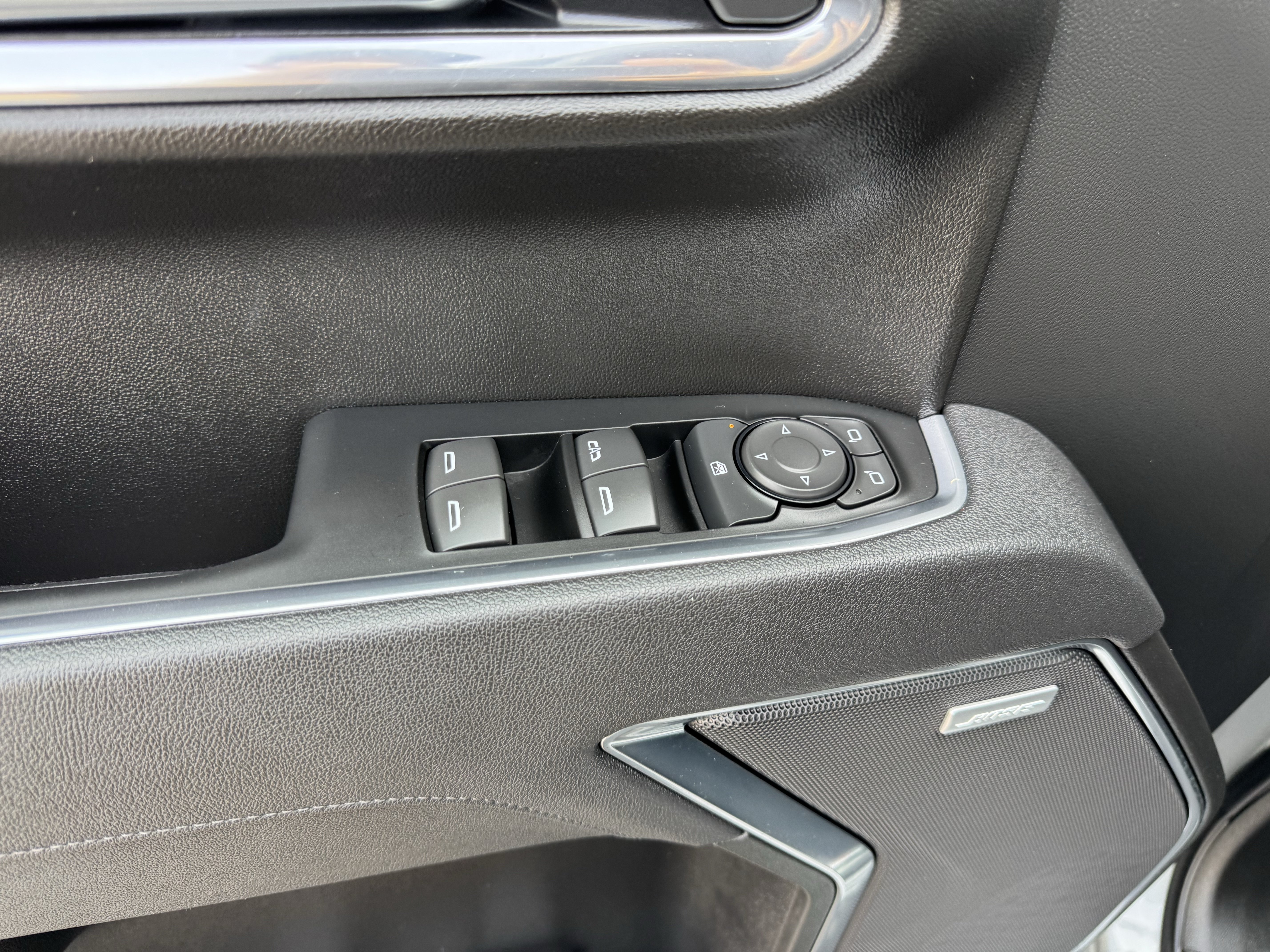 Certified 2025 Chevrolet Silverado 1500 LT Trail Boss w/ LT Trail Boss Premium Package AWD/4WD image 12