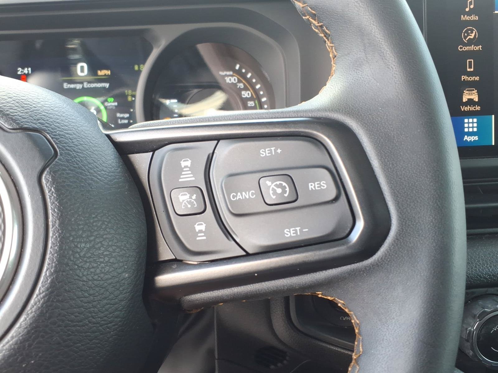 Used 2024 Jeep Wrangler Unlimited AWD/4WD image 24