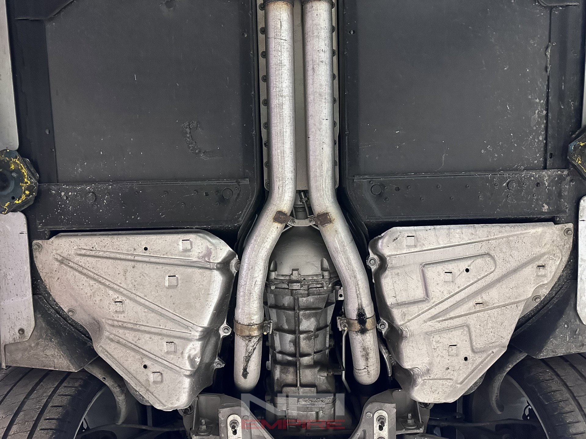 Used 2009 Chevrolet Corvette ZR1 w/ Preferred Equipment Group RWD image 47