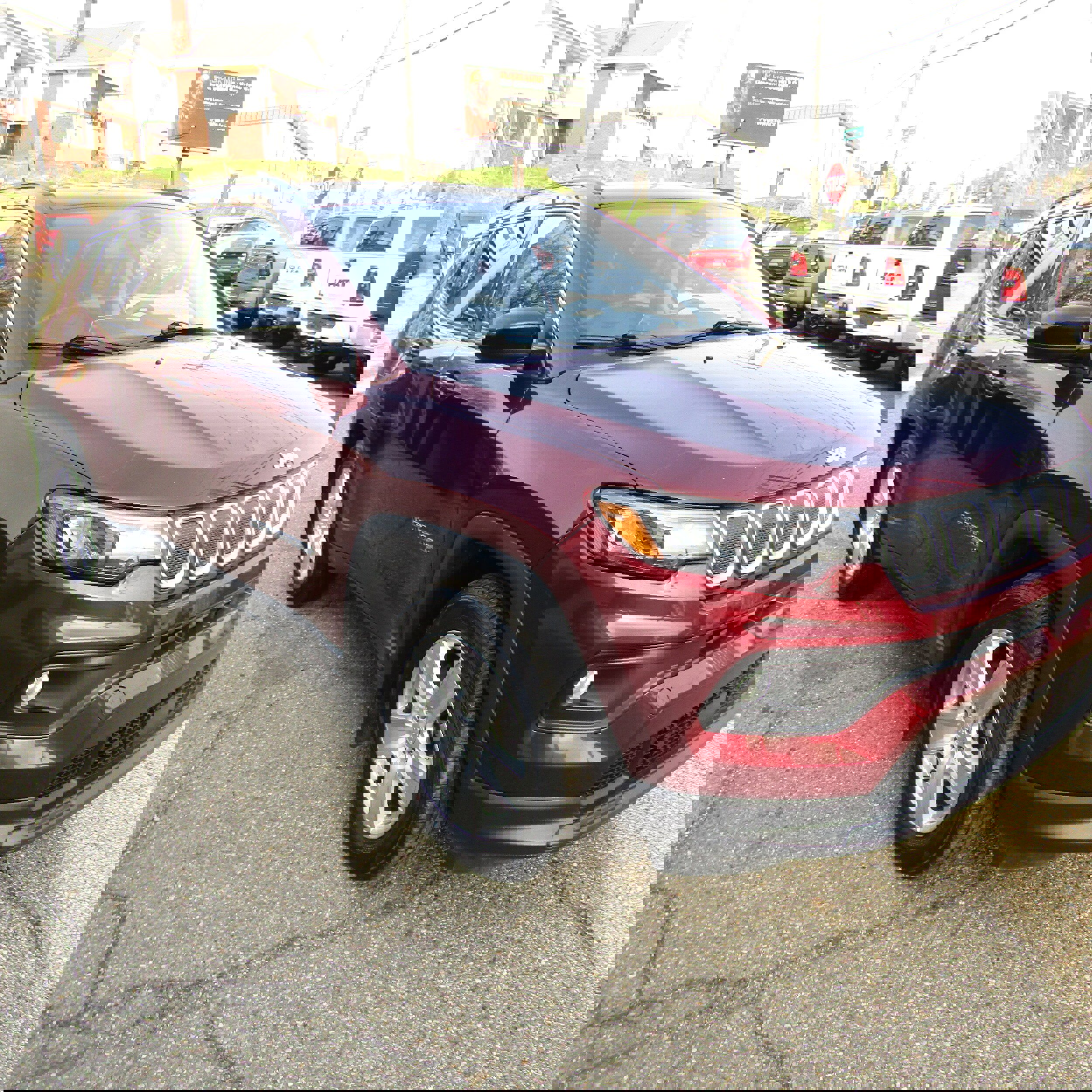 Used 2022 Jeep Compass Latitude image 4