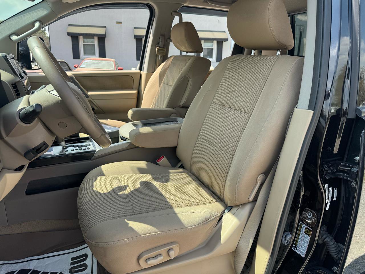 Used 2013 Nissan Titan SV w/ SV Value Truck Pkg image 21