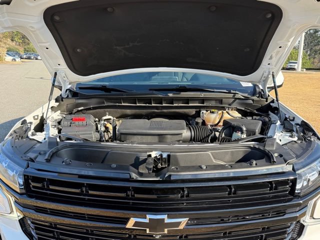 Used 2023 Chevrolet Tahoe RST w/ Luxury Package AWD/4WD image 32