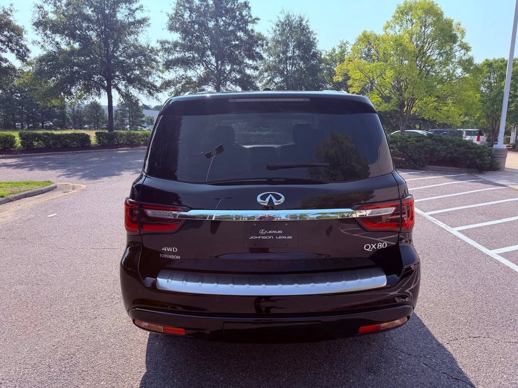 Used 2021 INFINITI QX80 Luxe w/ Cargo Package AWD/4WD image 6