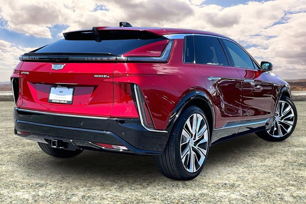 Certified 2024 Cadillac Lyriq Luxury w/ Nappa Leather Package image 5