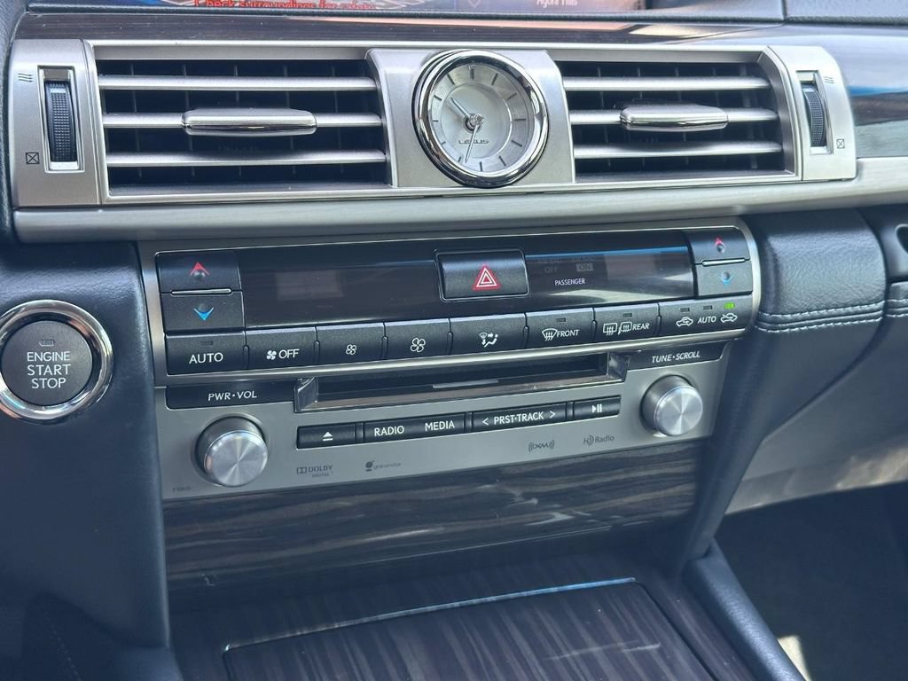 Used 2014 Lexus LS 460 w/ Comfort Package RWD image 18