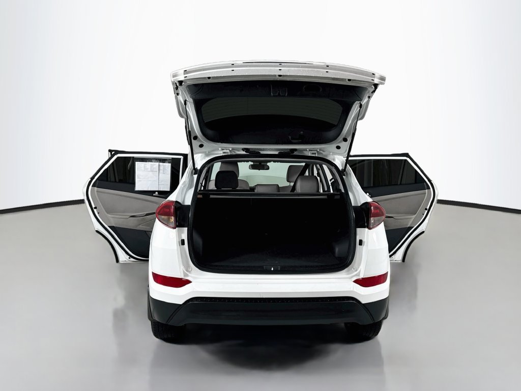 Used 2017 Hyundai Tucson SE w/ SE Popular Package 02 FWD image 20