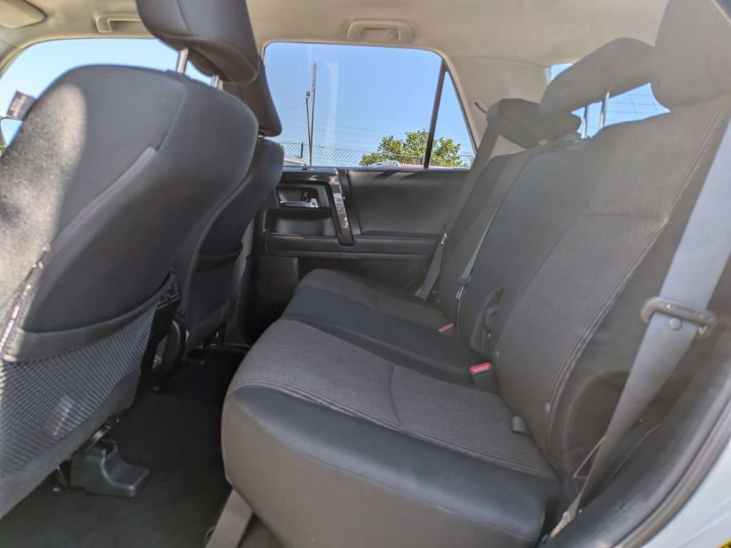 Used 2023 Toyota 4Runner TRD Off-Road image 12