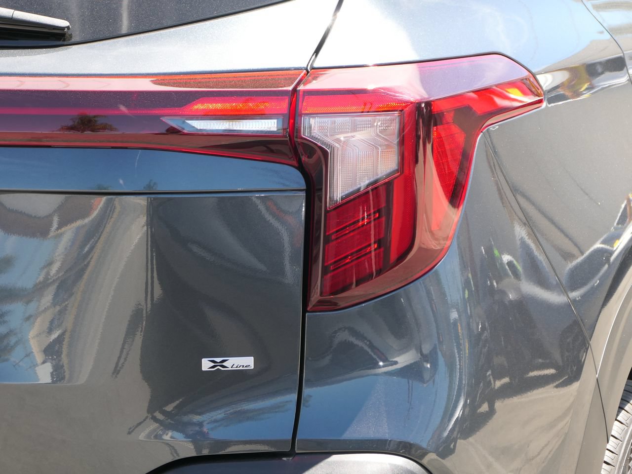 Certified 2025 Kia Seltos X-Line AWD/4WD image 4