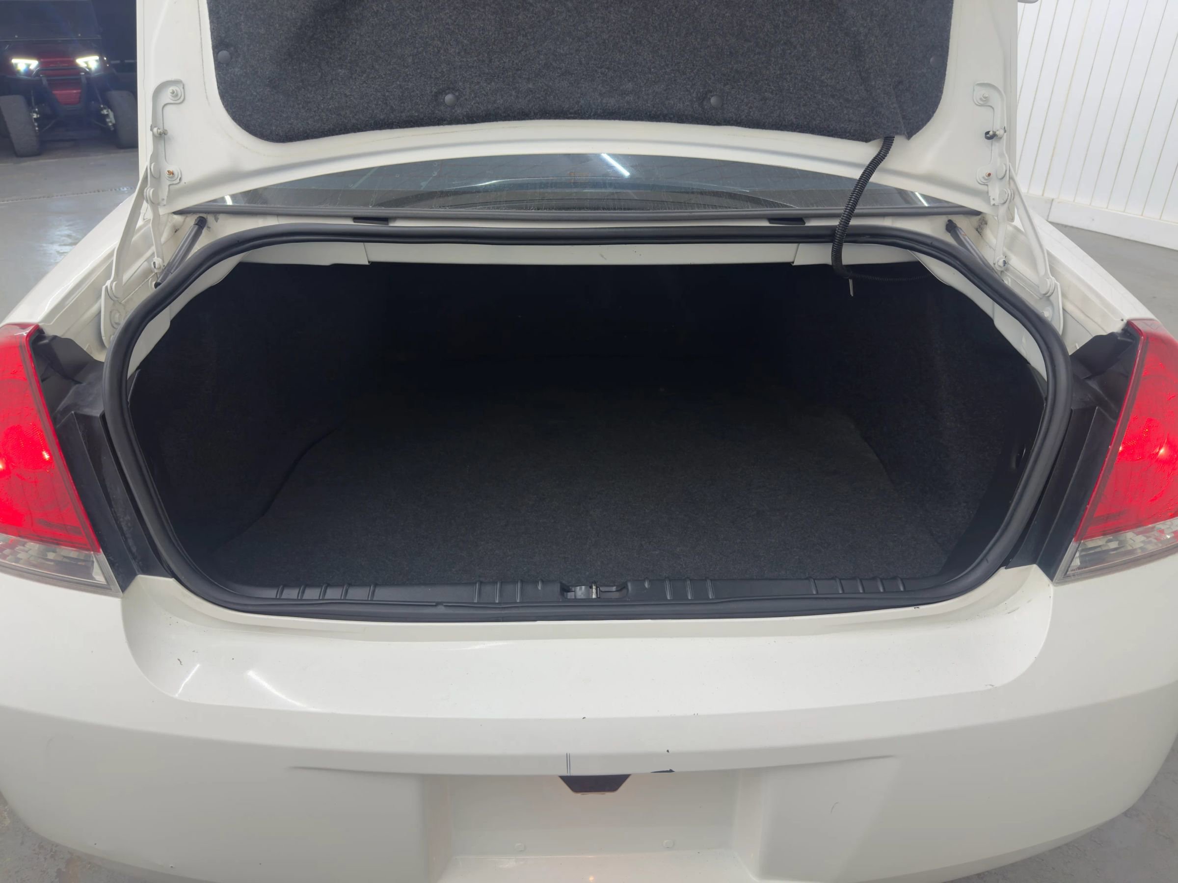 Used 2006 Chevrolet Impala LS image 9