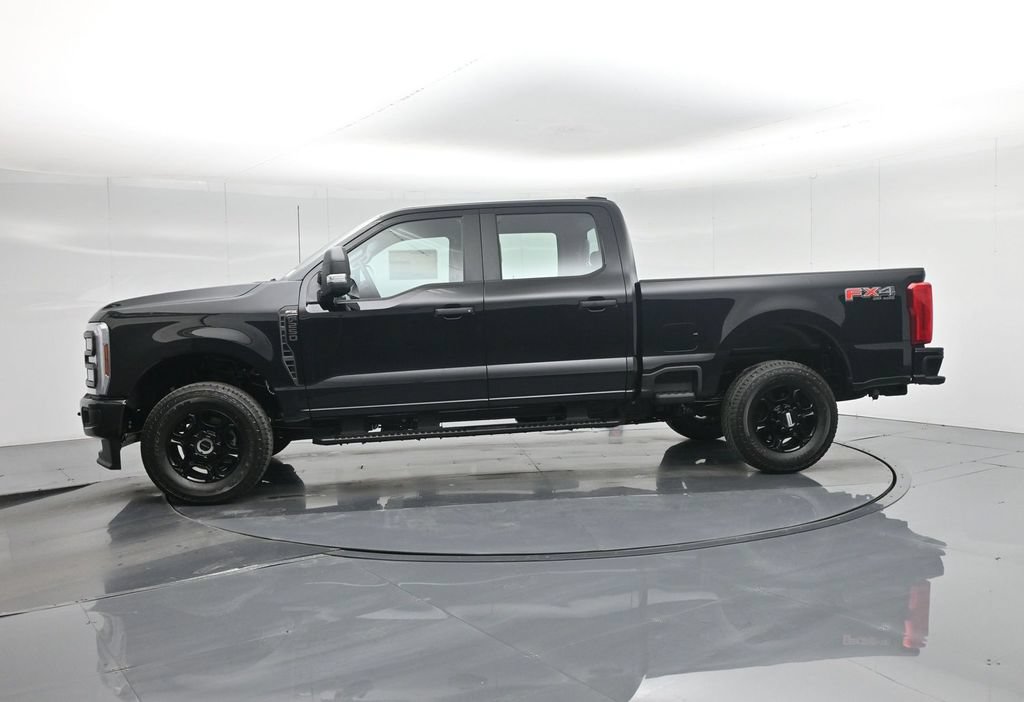New 2026 Ford F250 XL w/ STX Appearance Package AWD/4WD image 31
