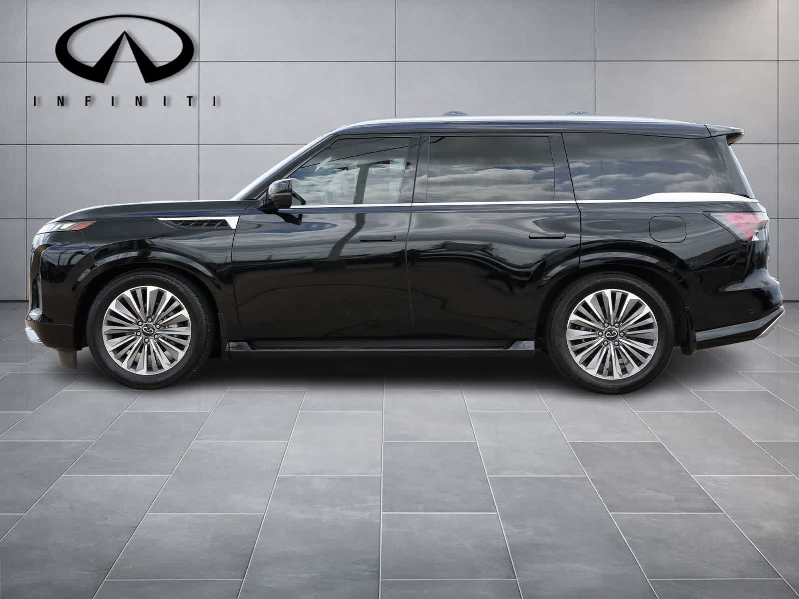 Certified 2025 INFINITI QX80 Luxe w/ Exterior Package RWD image 4