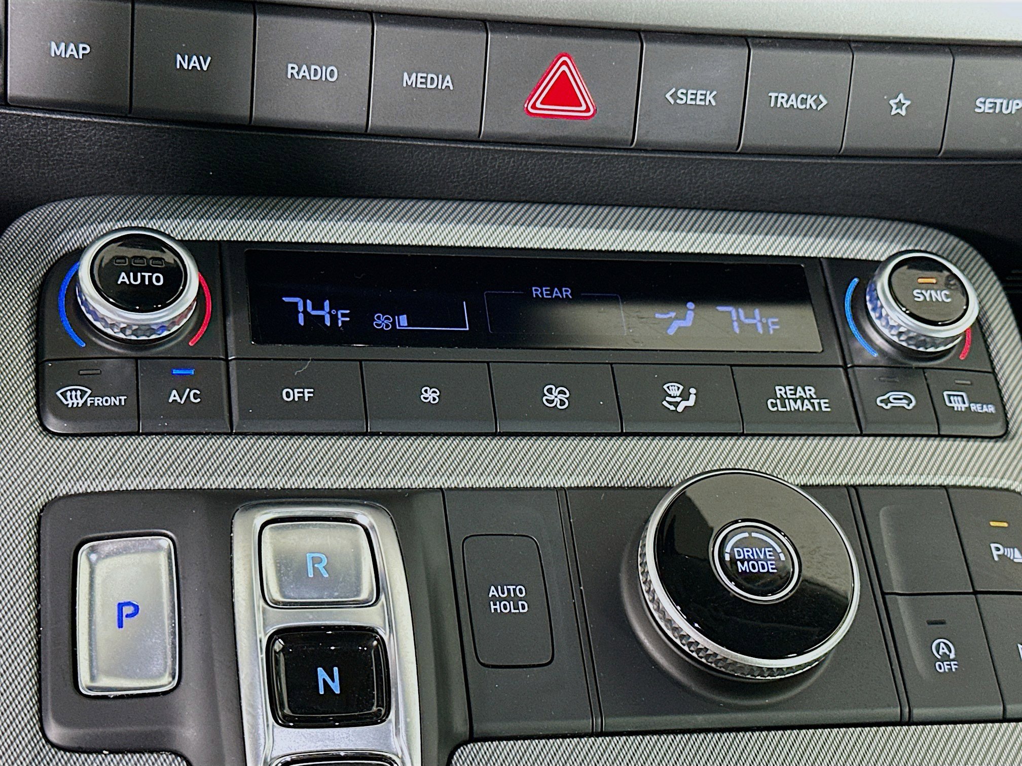 Used 2025 Hyundai Palisade SEL image 24