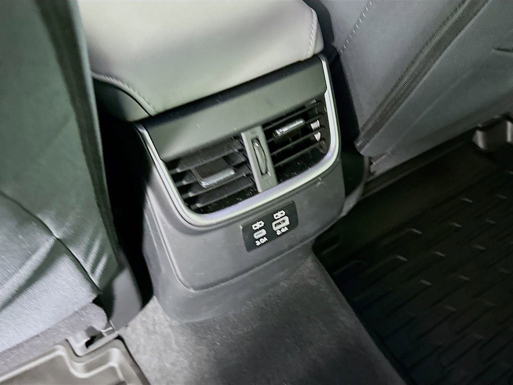 Certified 2025 Subaru Outback Premium w/ Popular Package #1A image 32