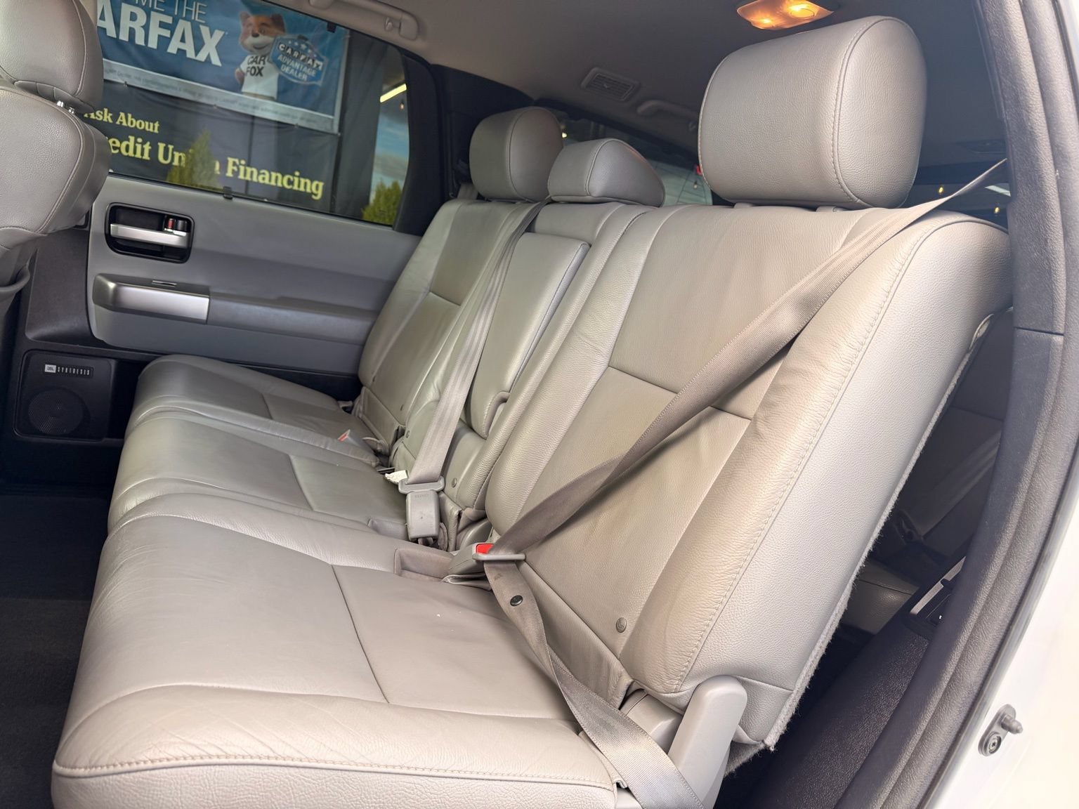 Used 2020 Toyota Sequoia Limited w/ Safety & Convenience Package AWD/4WD image 15