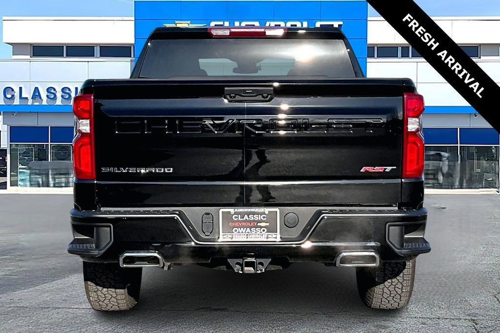 Used 2025 Chevrolet Silverado 1500 RST image 6