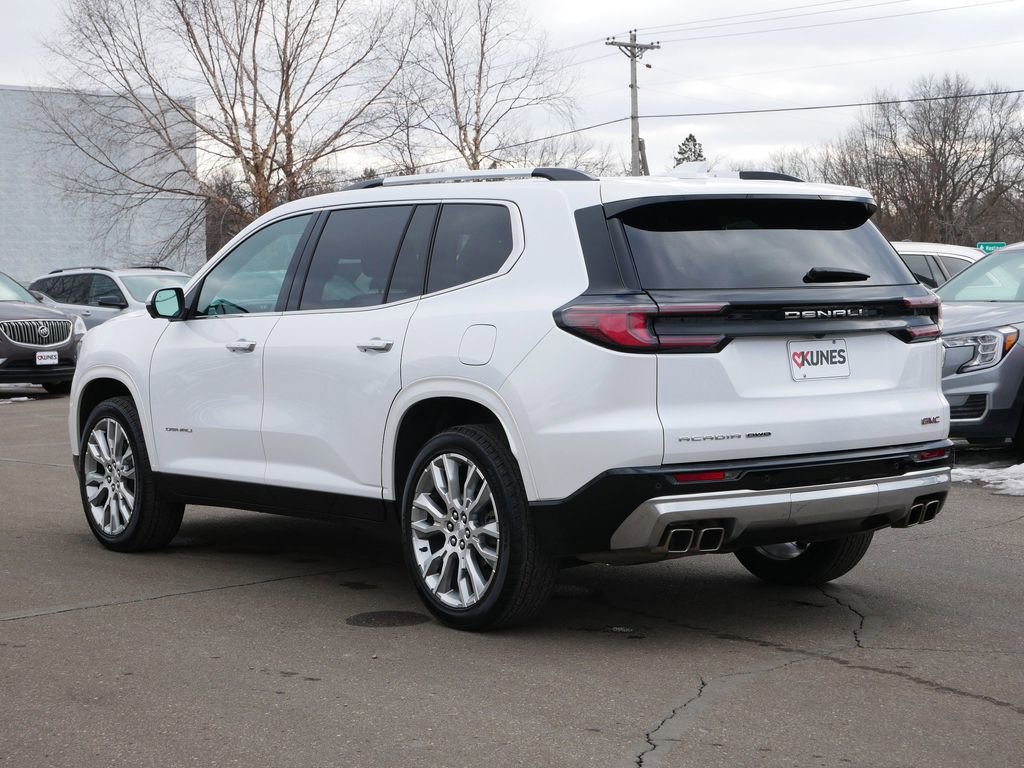 Used 2024 GMC Acadia Denali image 5