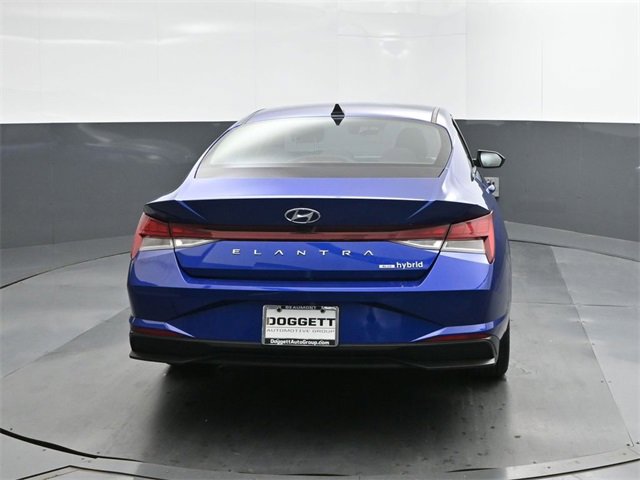 Used 2023 Hyundai Elantra Blue image 8