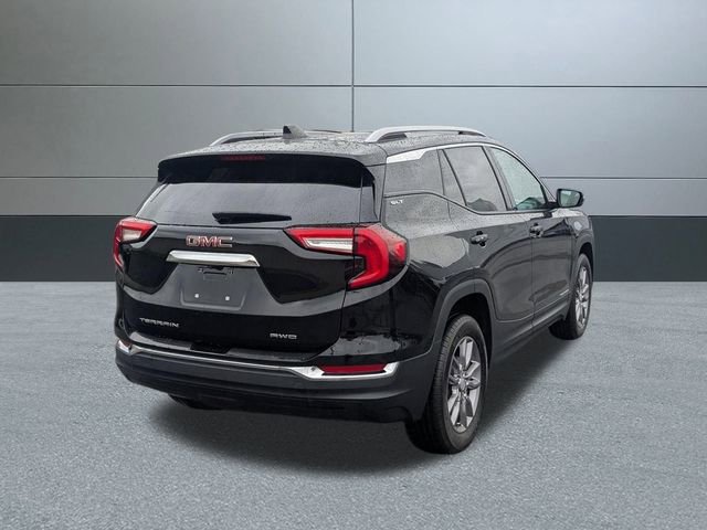 Used 2024 GMC Terrain SLT image 6