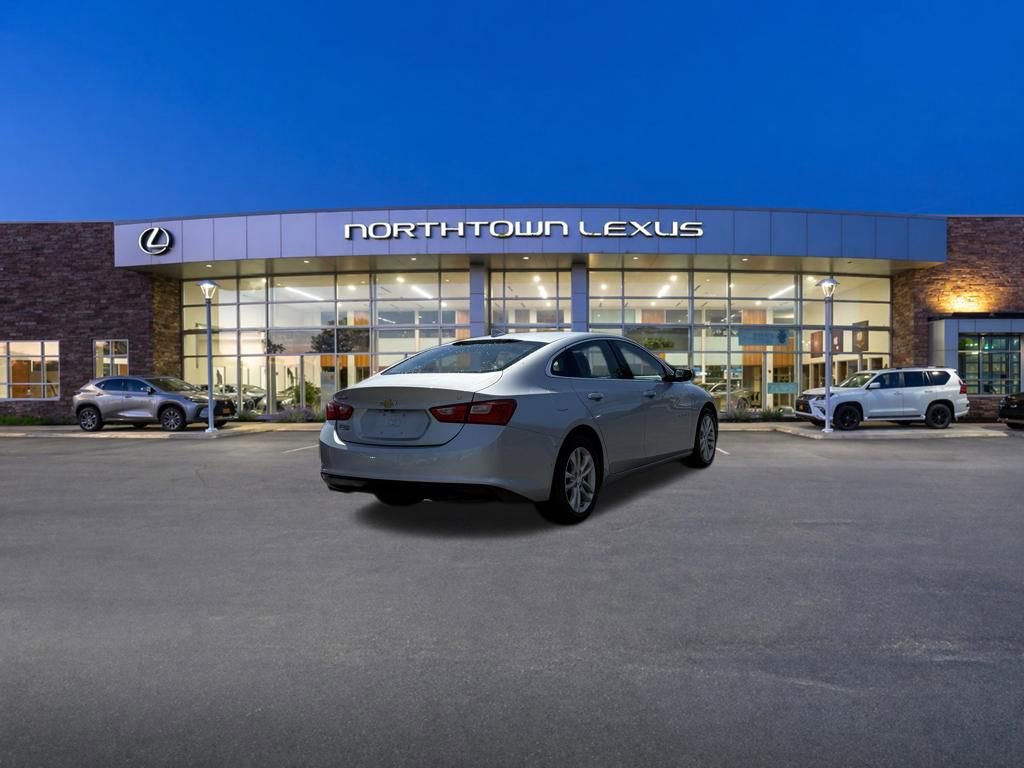 Used 2018 Chevrolet Malibu LT FWD image 21