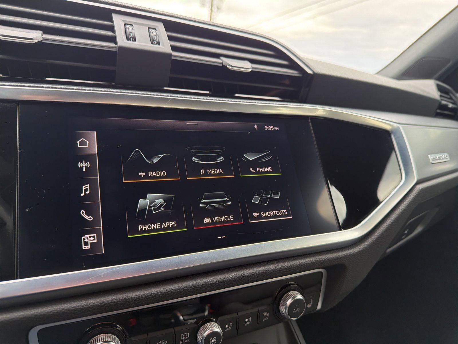 Used 2021 Audi Q3 2.0T Premium Plus w/ Premium Plus Package image 26