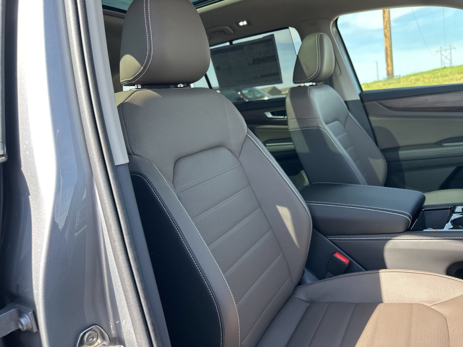 New 2026 Volkswagen Atlas SEL AWD/4WD image 39