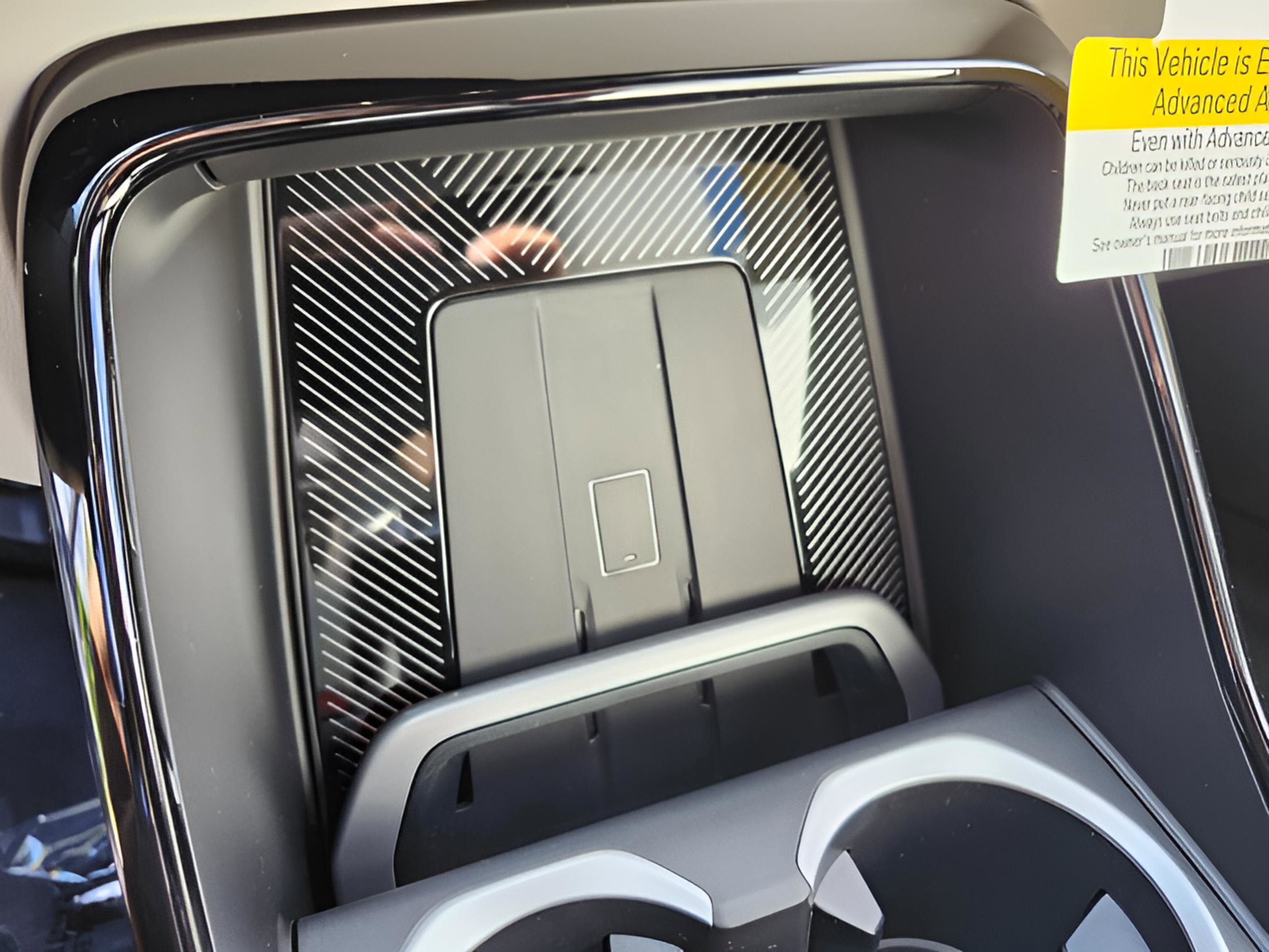 New 2026 BMW X1 xDrive28i w/ Technology Package AWD/4WD image 25