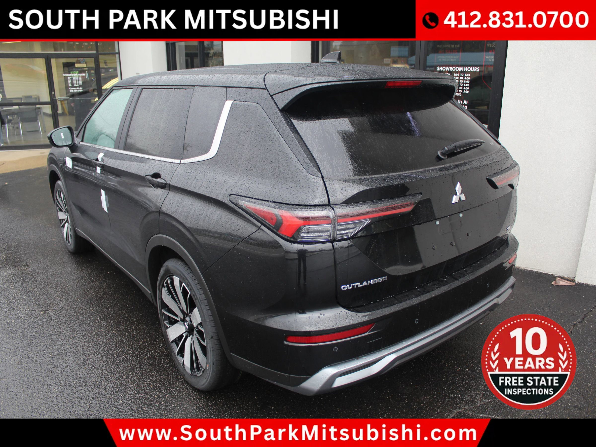 New 2025 Mitsubishi Outlander SE image 8