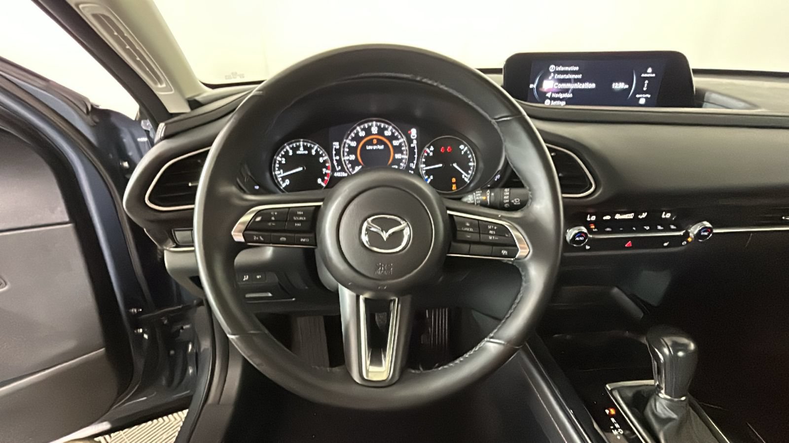 Used 2025 MAZDA CX-30 AWD 2.5 S w/ Preferred Package image 17