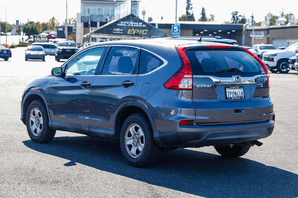 Used 2015 Honda CR-V LX image 2