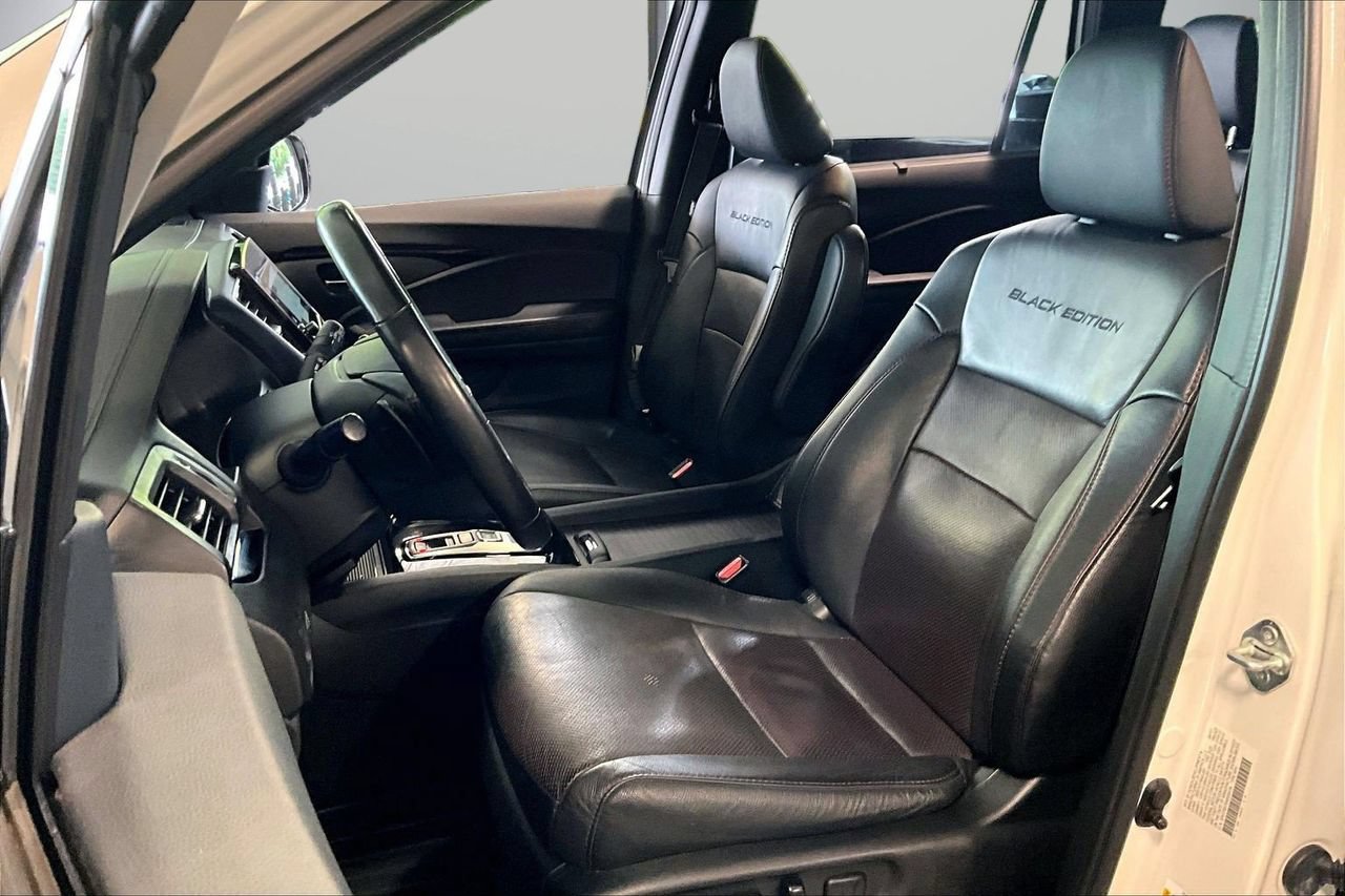 Used 2022 Honda Pilot Black Edition image 22